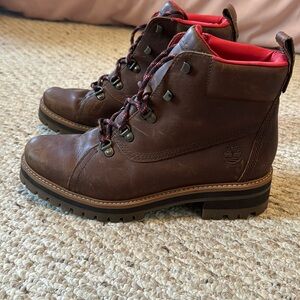 Timberland boots size 9. NWOT